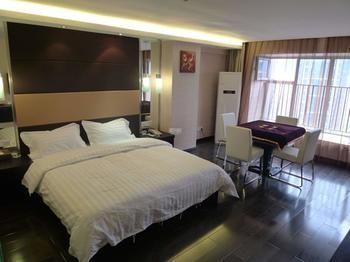 Chongqing Royal Coast Hotel エクステリア 写真