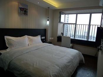 Chongqing Royal Coast Hotel エクステリア 写真